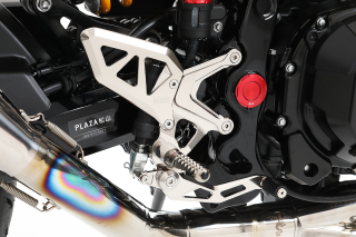 ライディングステップキット(Kawasaki Z900RS 26-)：無電解ニッケルめっき